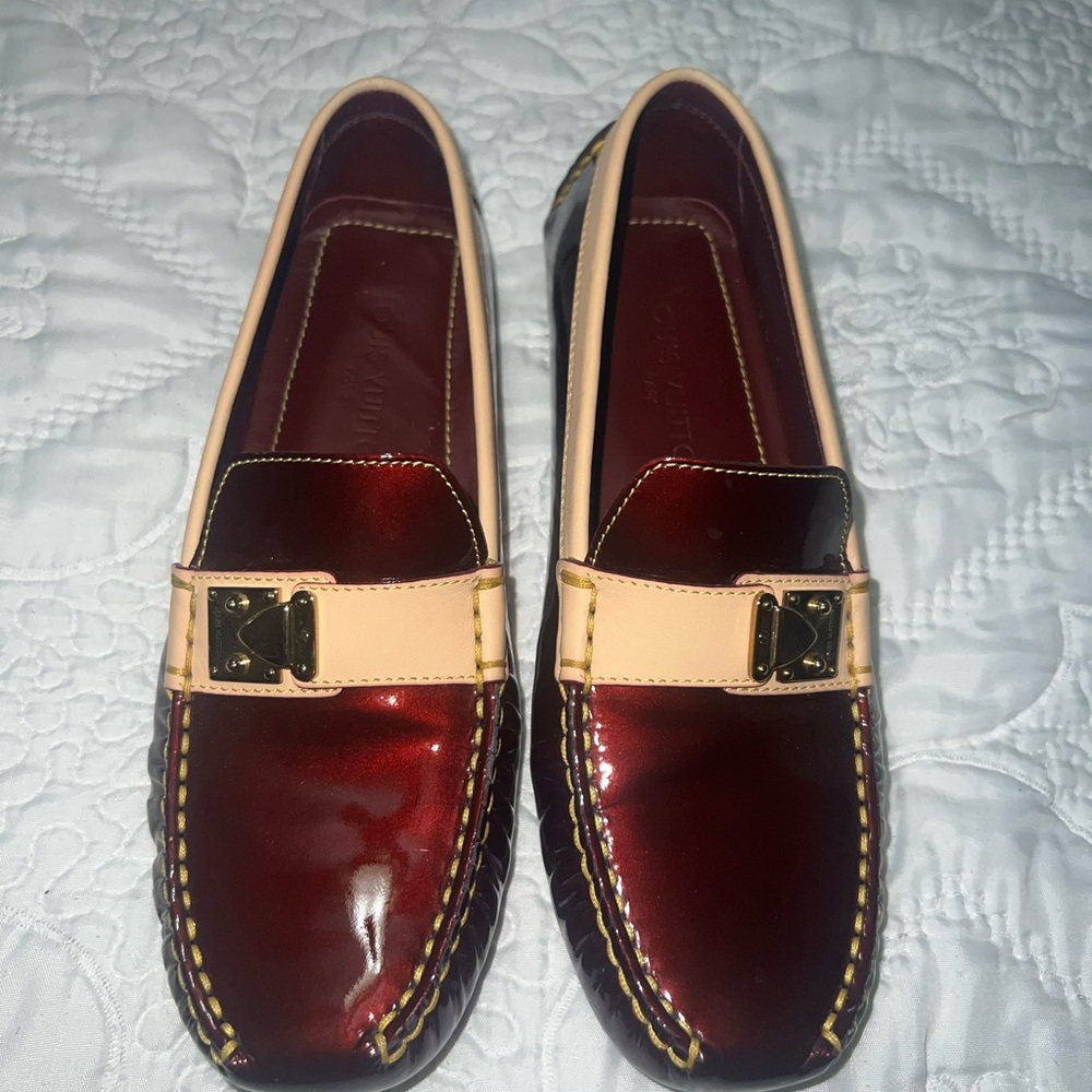 ♥️ Authentic Louis Vuitton Loafer patent shoes 37 - Picture 11 of 16